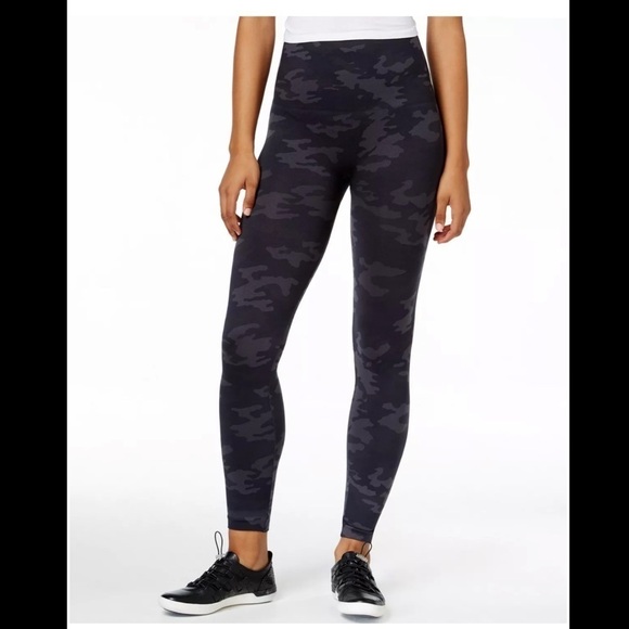 Spanx Look at Me Now Seamless Camo Leggings - Picture 1 of 10